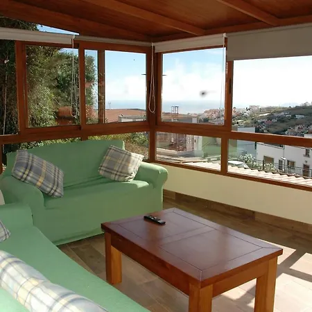 Feriehus Casa Jardin De Moya *